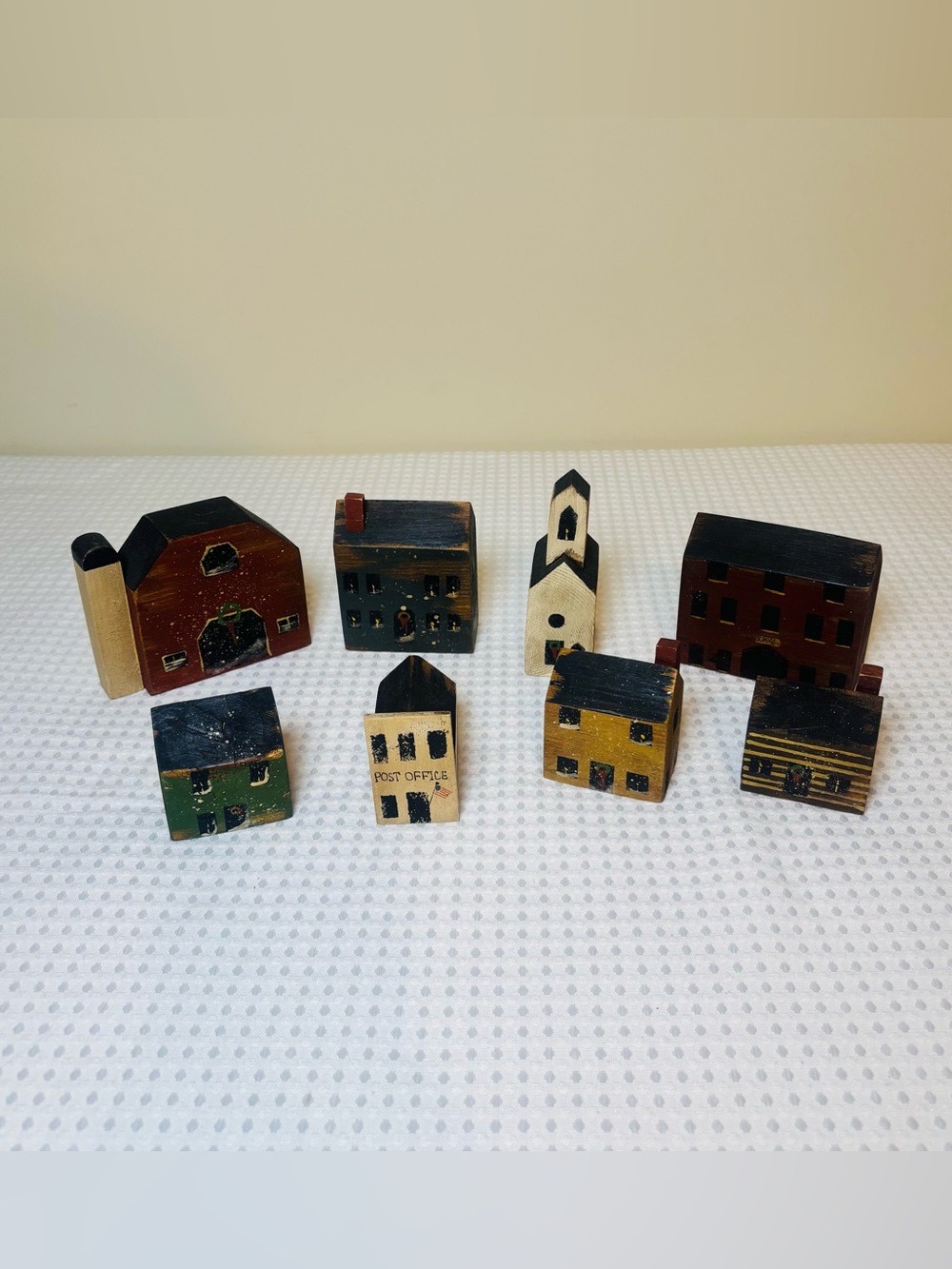 Vintage Primitive Folk Art Miniature Wooden Village Winter Scene Set 8 Pc